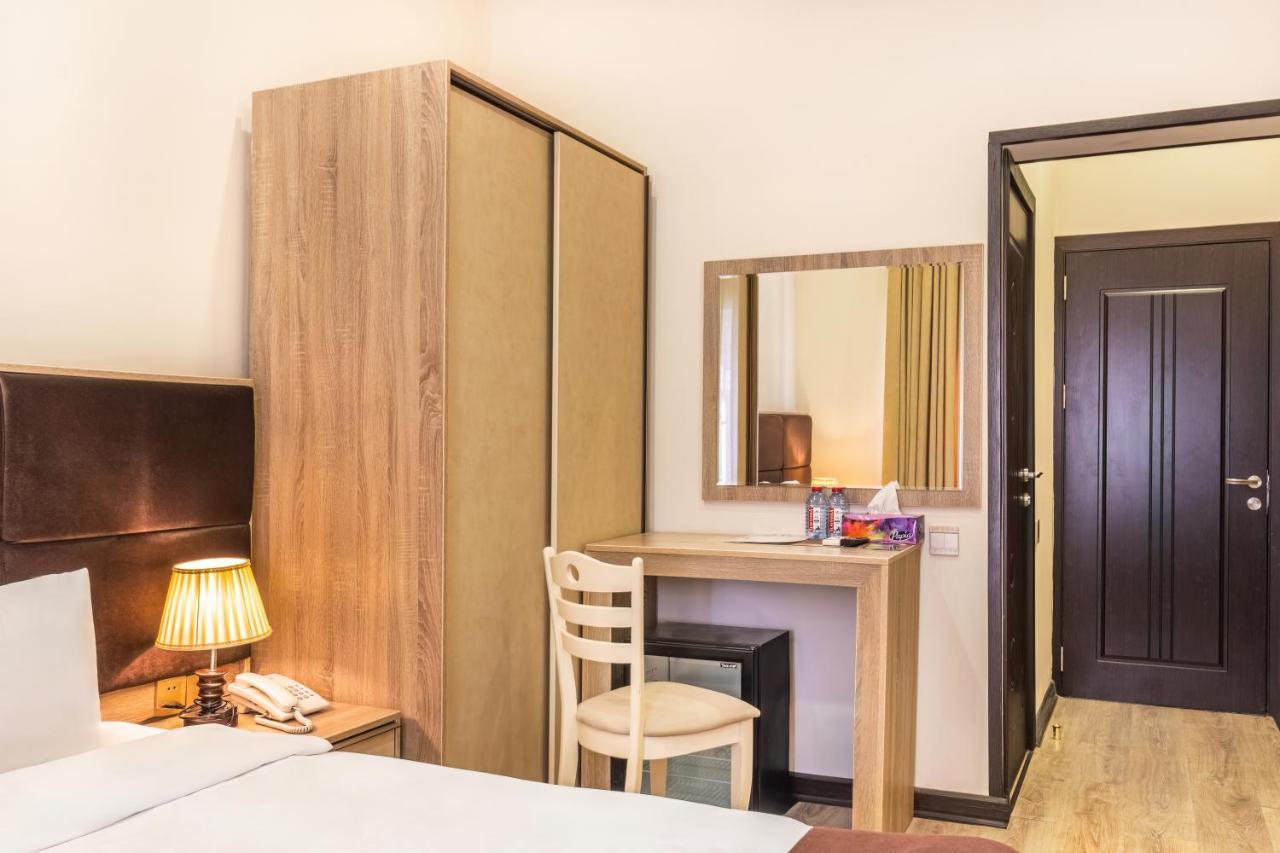 Deluxe City Hotel バクー エクステリア 写真