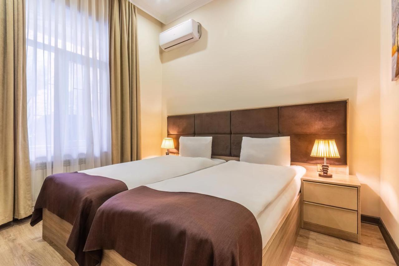 Deluxe City Hotel バクー エクステリア 写真